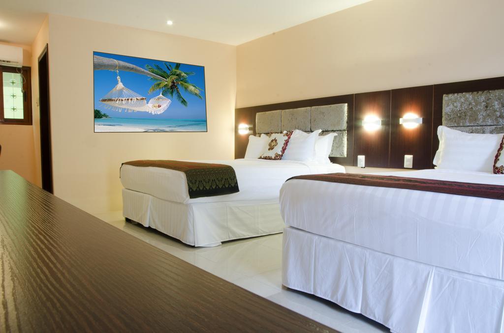 Grand Diamond Hotel Trinidad Piarco ภายนอก รูปภาพ
